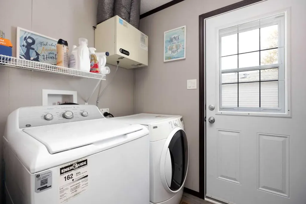 280 Clausen Crescent Fort Mcmurray AB T9K 2H6