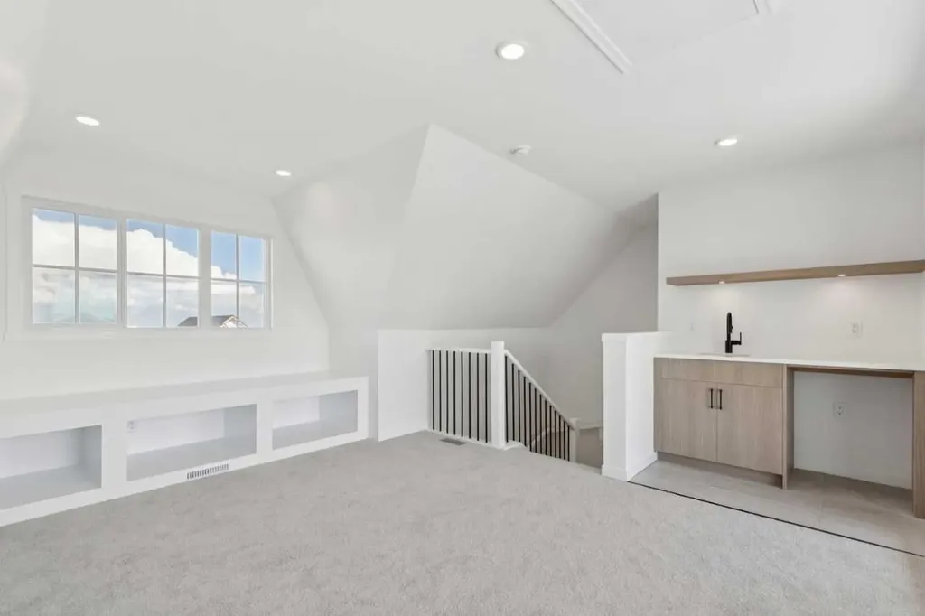 93 Bartlett Way SE Calgary AB T3S0Y1