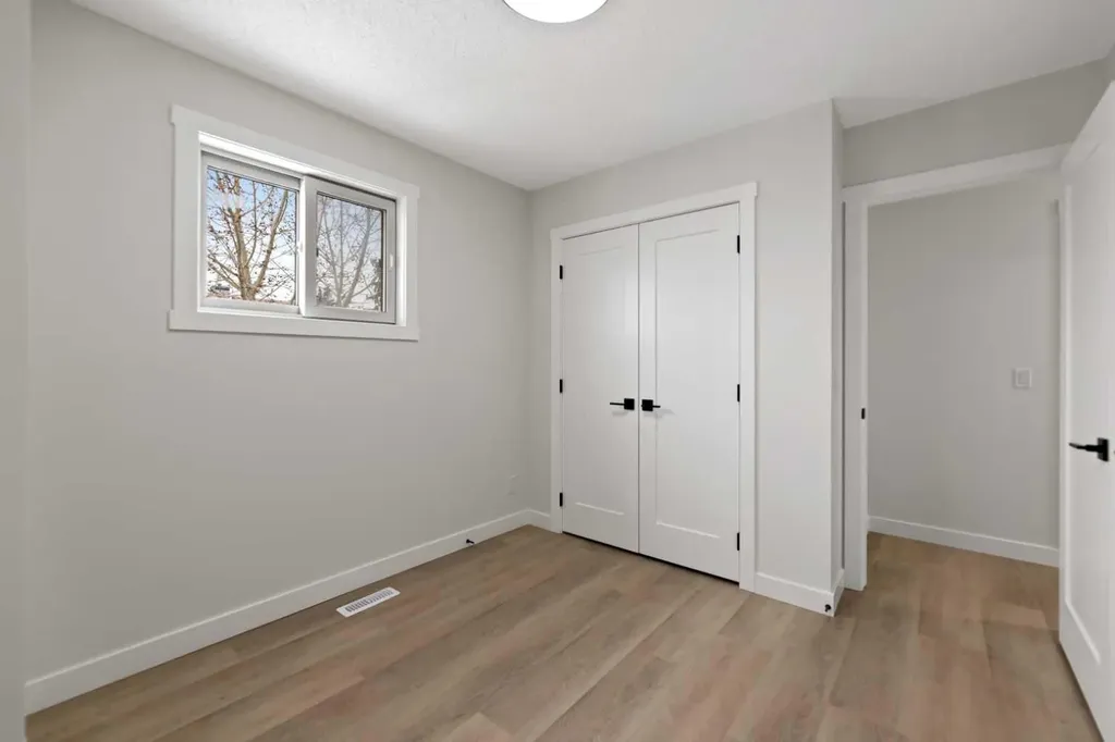 2031 24 Avenue NE Calgary AB t2e8h4