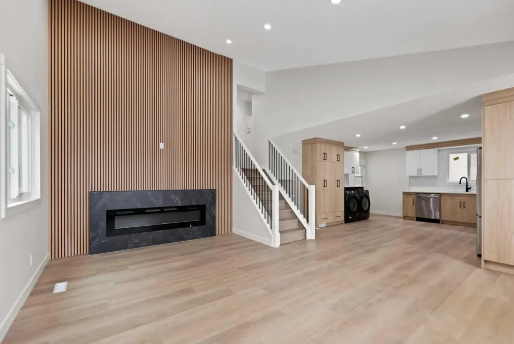 2031 24 Avenue NE Calgary AB t2e8h4