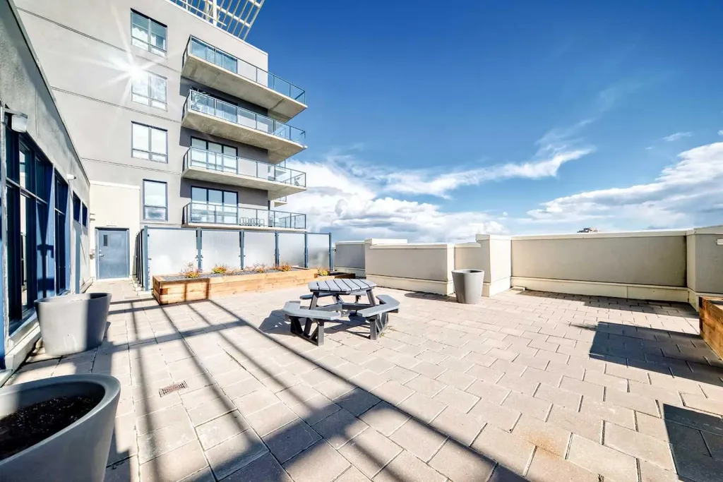 8880 Horton Road SW Calgary AB T2V2W3