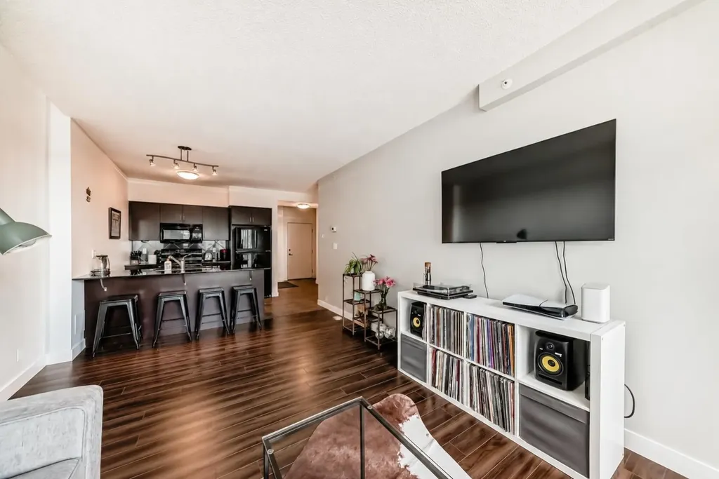 8880 Horton Road SW Calgary AB T2V2W3