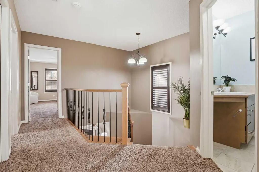 99 Aspen Hills Close SW Calgary AB T3H0C6