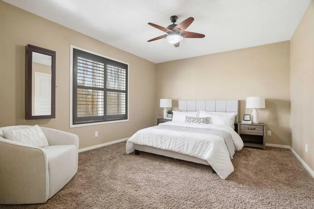 99 Aspen Hills Close SW Calgary AB T3H0C6
