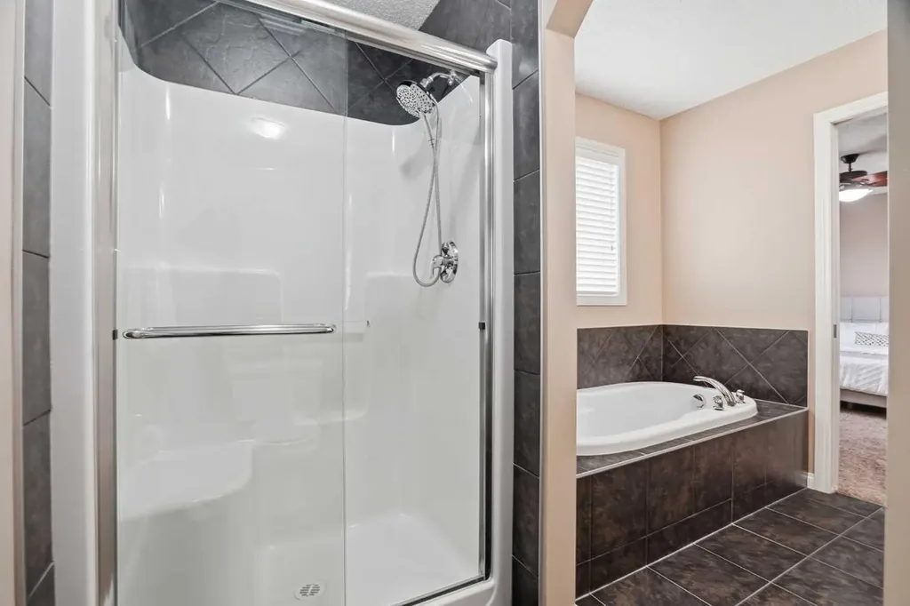 99 Aspen Hills Close SW Calgary AB T3H0C6