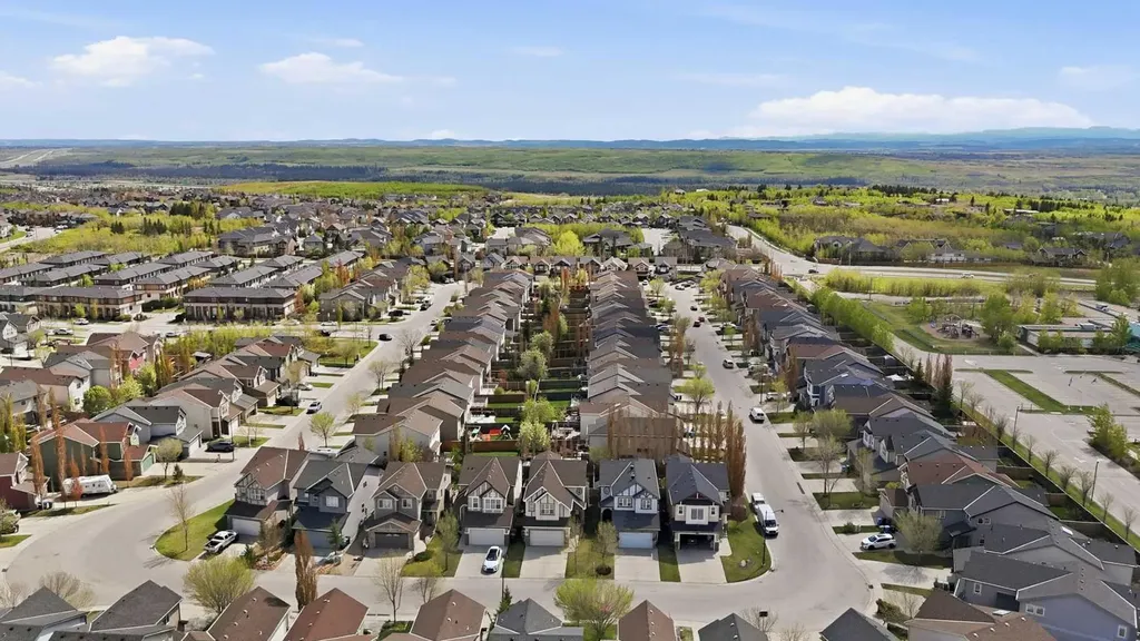 99 Aspen Hills Close SW Calgary AB T3H0C6