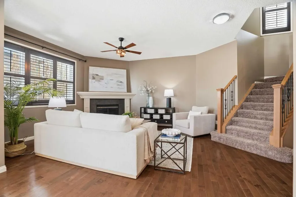 99 Aspen Hills Close SW Calgary AB T3H0C6