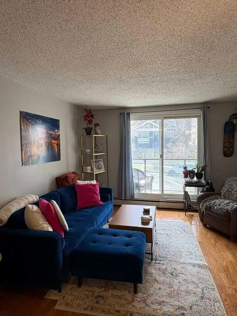 1808 18 Street SW Calgary AB T2T 4T2