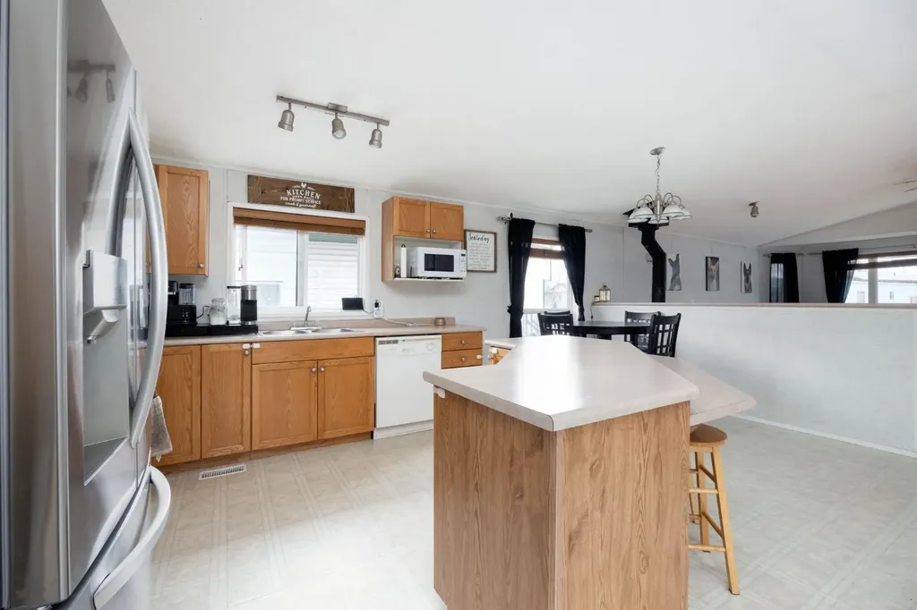 212 Gregoire Crescent Fort Mcmurray AB T9H2L4