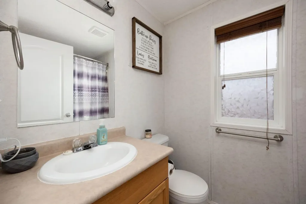 212 Gregoire Crescent Fort Mcmurray AB T9H2L4