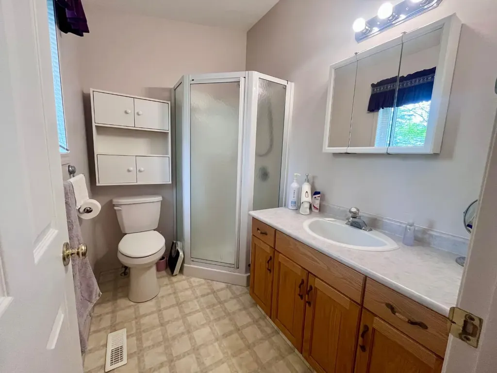 166 Hallam Drive Hinton AB T7V 2C3