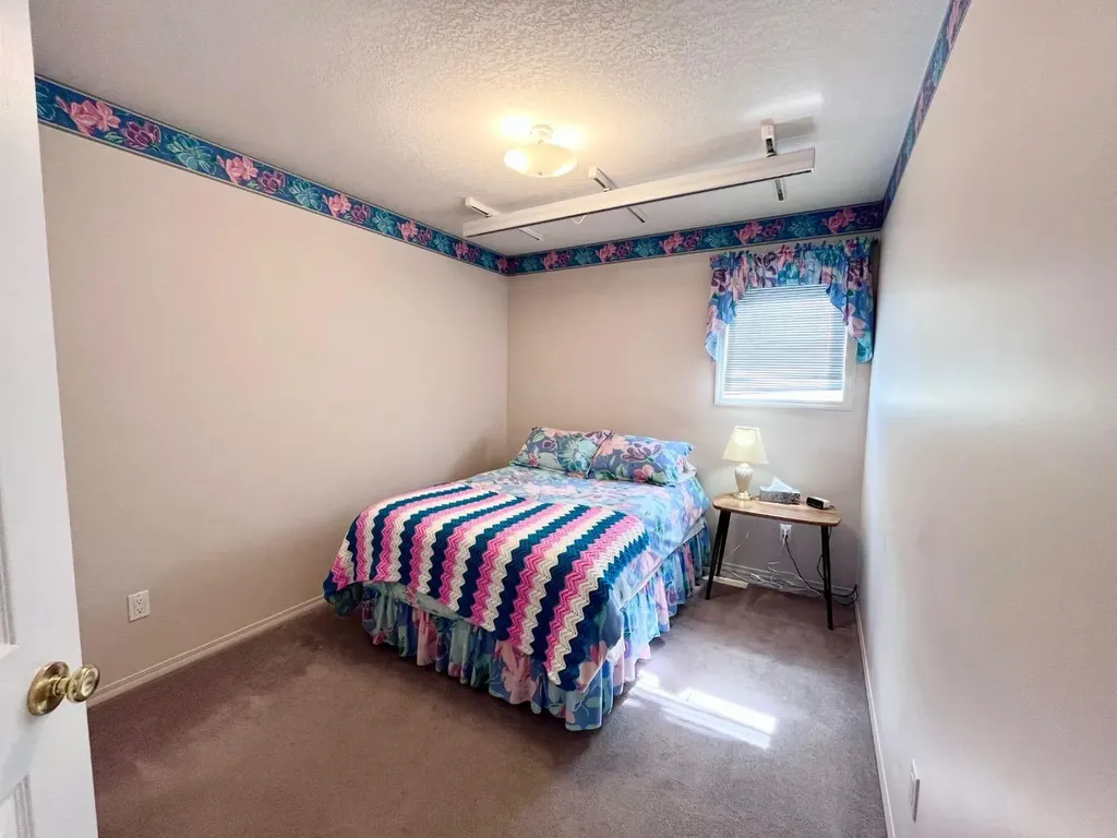 166 Hallam Drive Hinton AB T7V 2C3