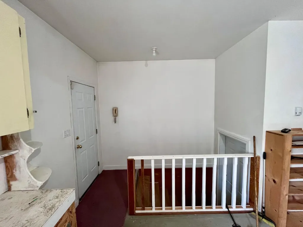 166 Hallam Drive Hinton AB T7V 2C3