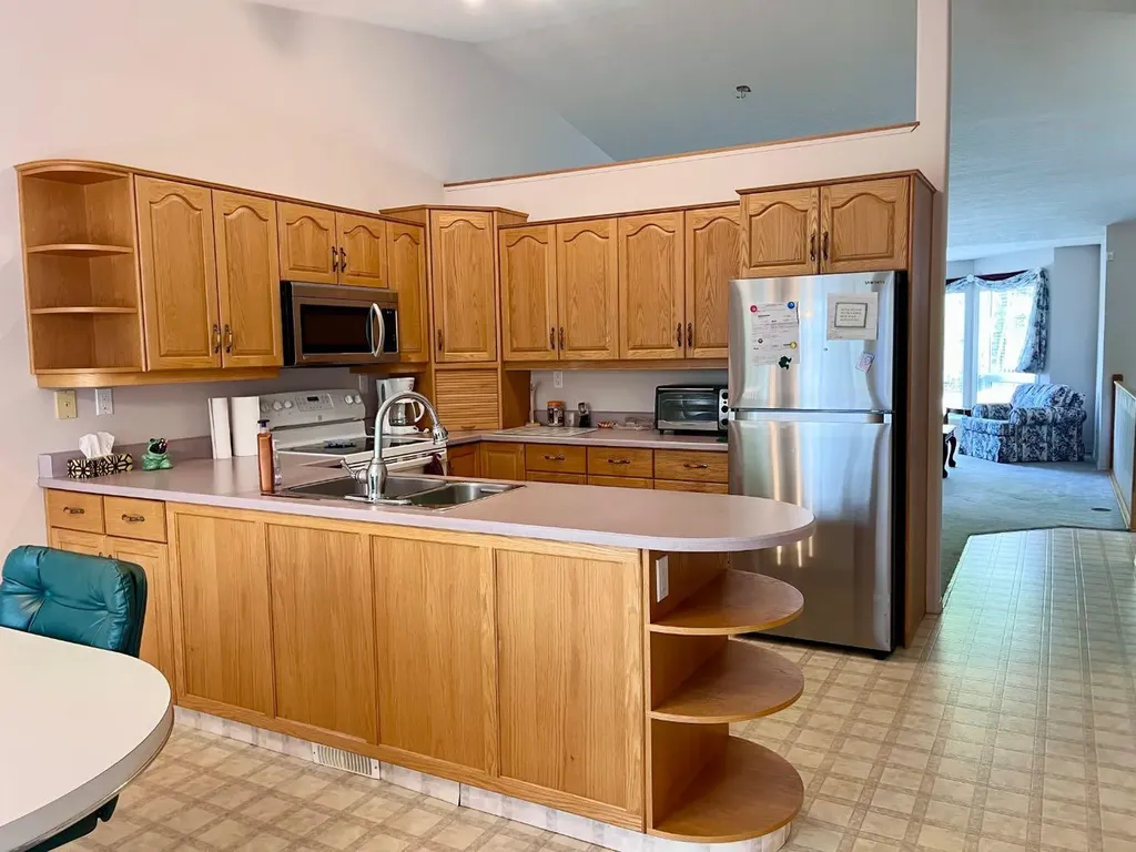 166 Hallam Drive Hinton AB T7V 2C3