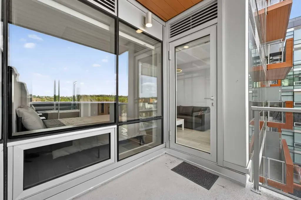 110 18a Street NW Calgary AB T2N 5G5