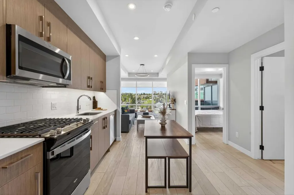 110 18a Street NW Calgary AB T2N 5G5