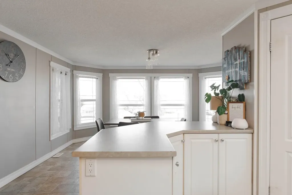 521 Mckinlay Crescent Fort Mcmurray AB T9K 2R6