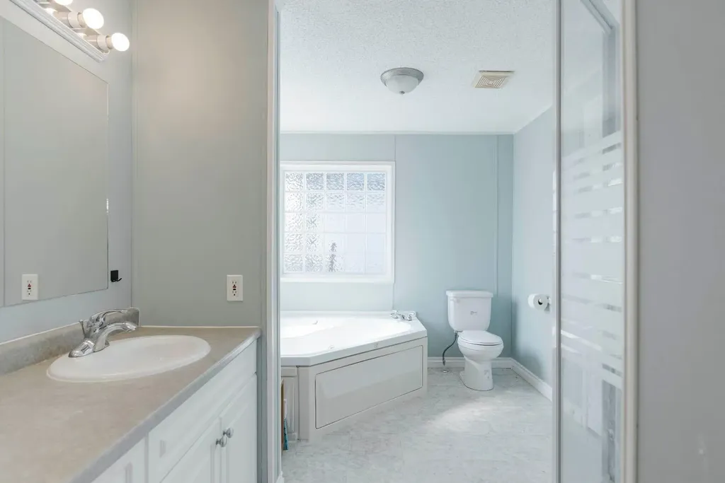521 Mckinlay Crescent Fort Mcmurray AB T9K 2R6
