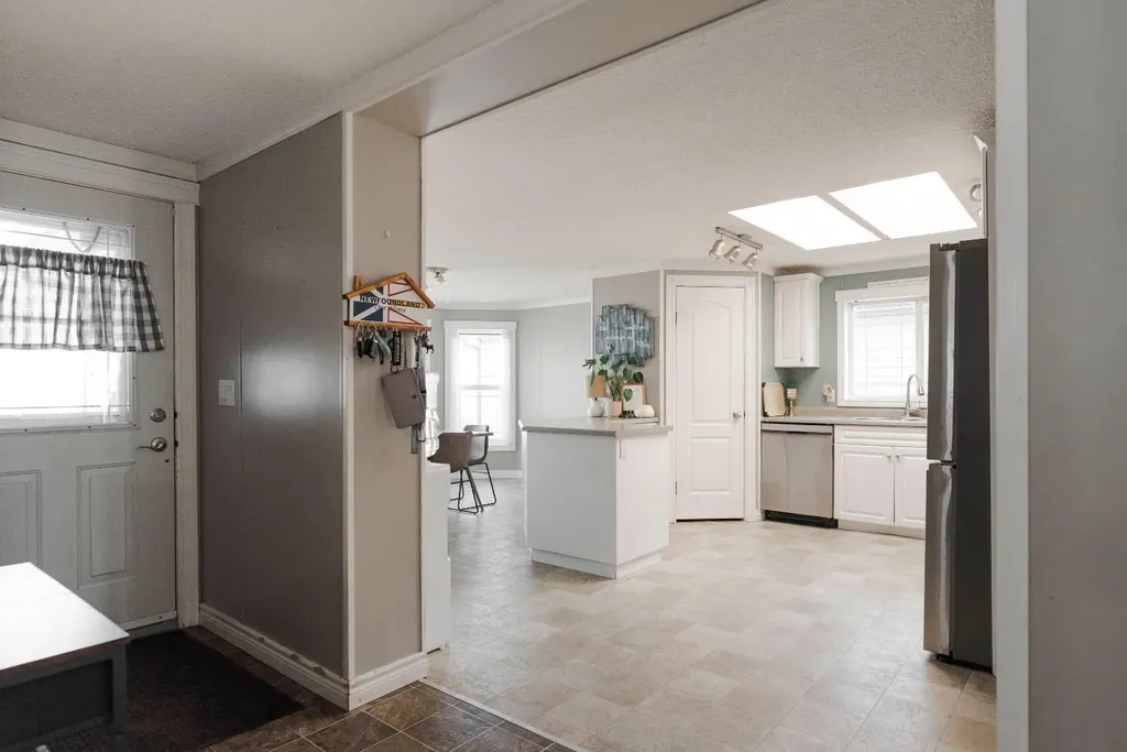 521 Mckinlay Crescent Fort Mcmurray AB T9K 2R6