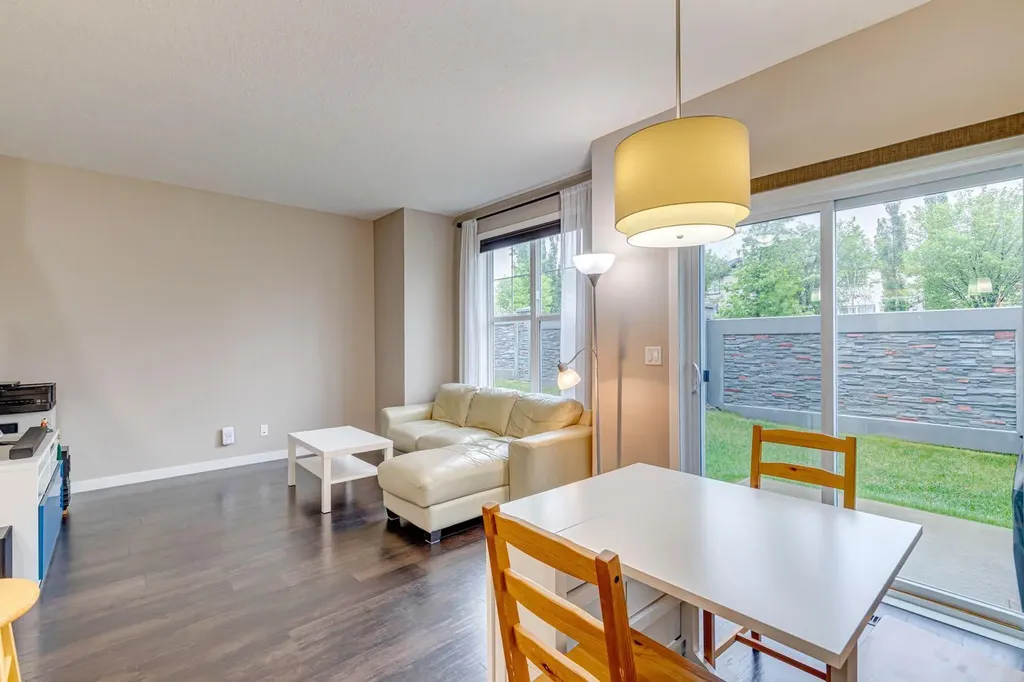 881 Sage Valley Boulevard NW Calgary AB T3R0R4