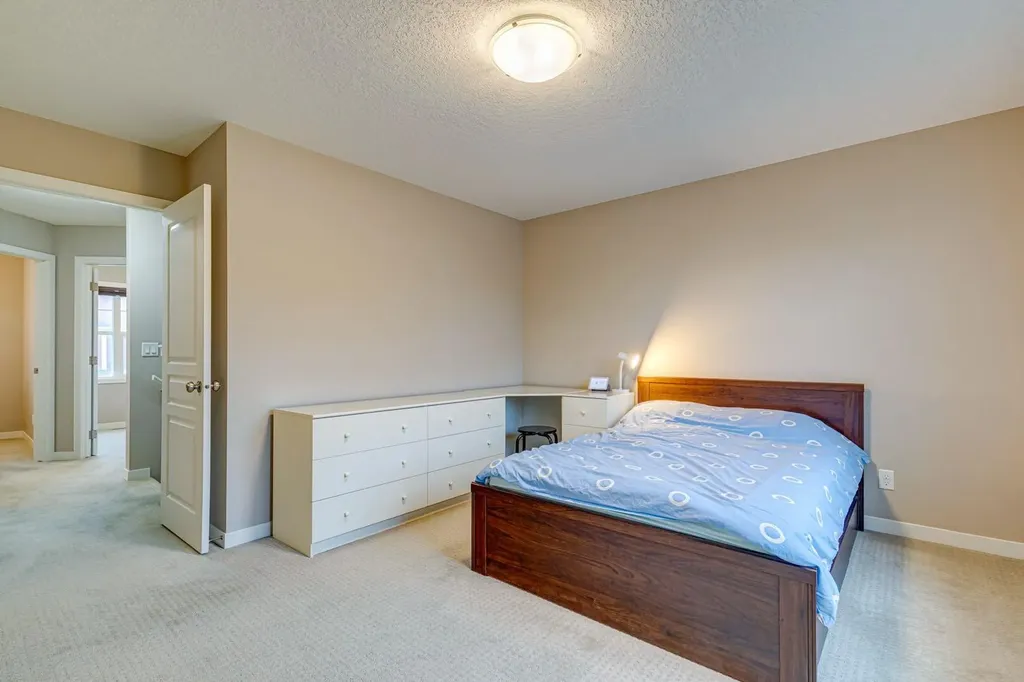 881 Sage Valley Boulevard NW Calgary AB T3R0R4