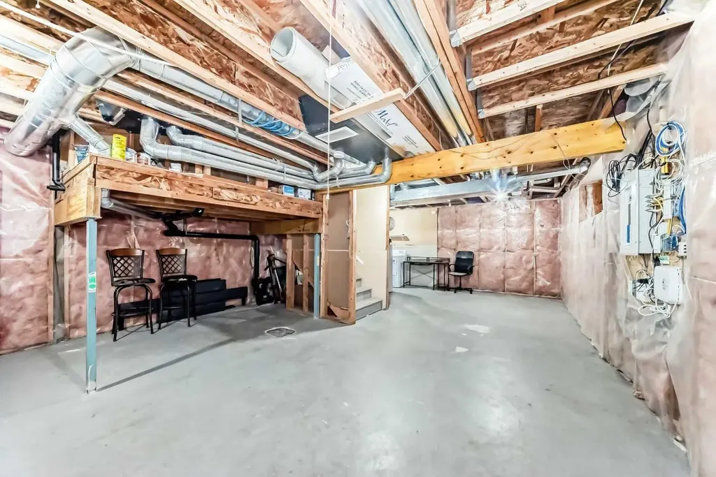 189 Copperstone Circle SE Calgary AB T2Z 0G8