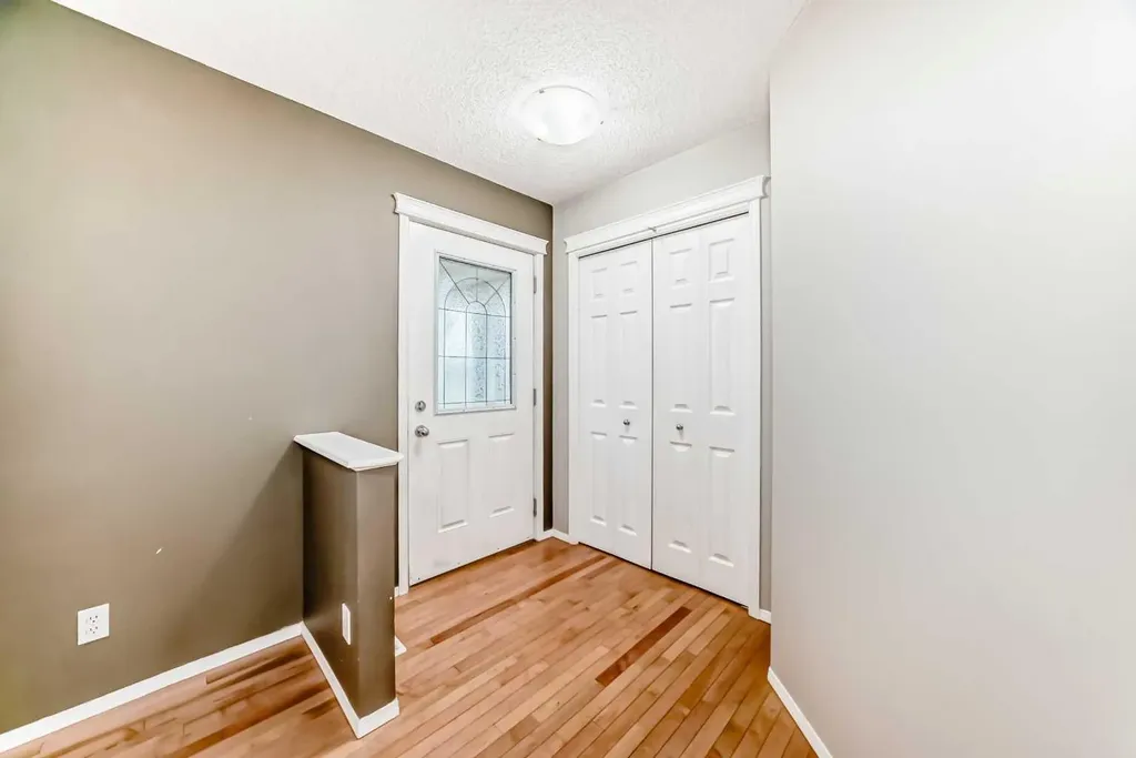 189 Copperstone Circle SE Calgary AB T2Z 0G8