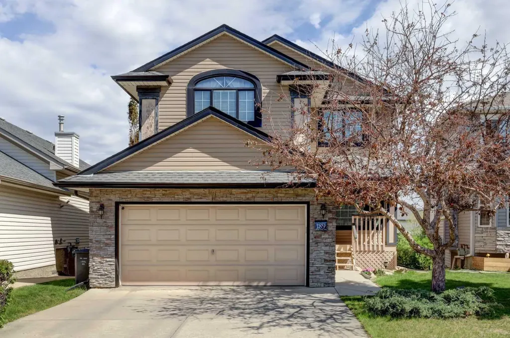 189 Citadel Crest Park NW Calgary AB T3G 4N1
