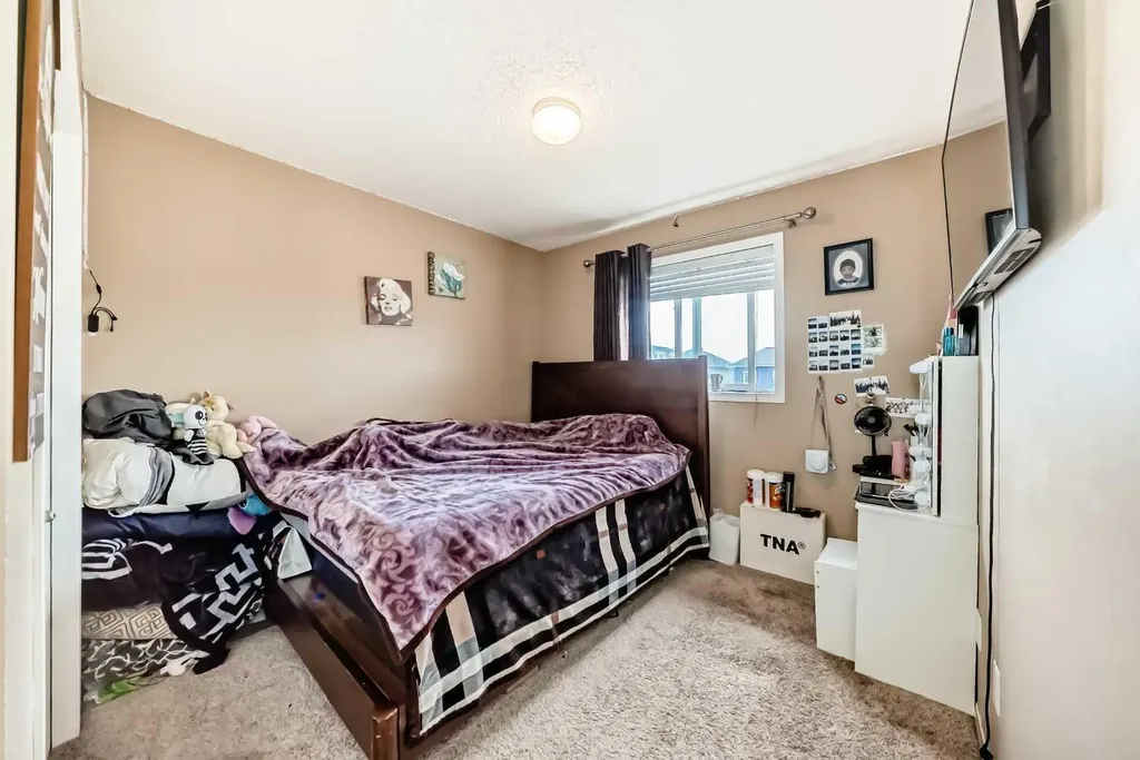 1066 Taradale Drive NE Calgary AB T3J 0B2