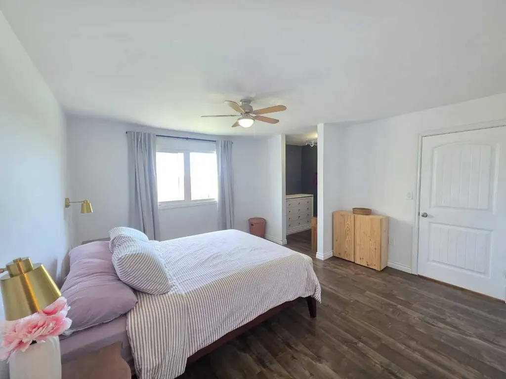 1601 3 Avenue Wainwright AB T9W 1J3