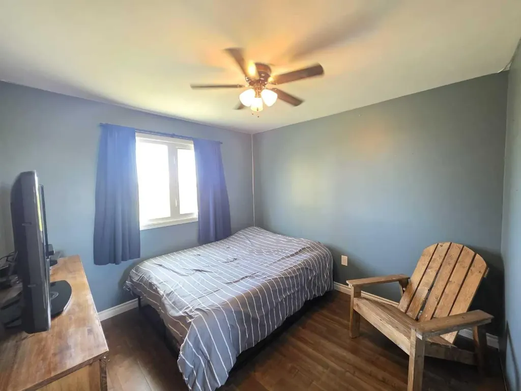 1601 3 Avenue Wainwright AB T9W 1J3