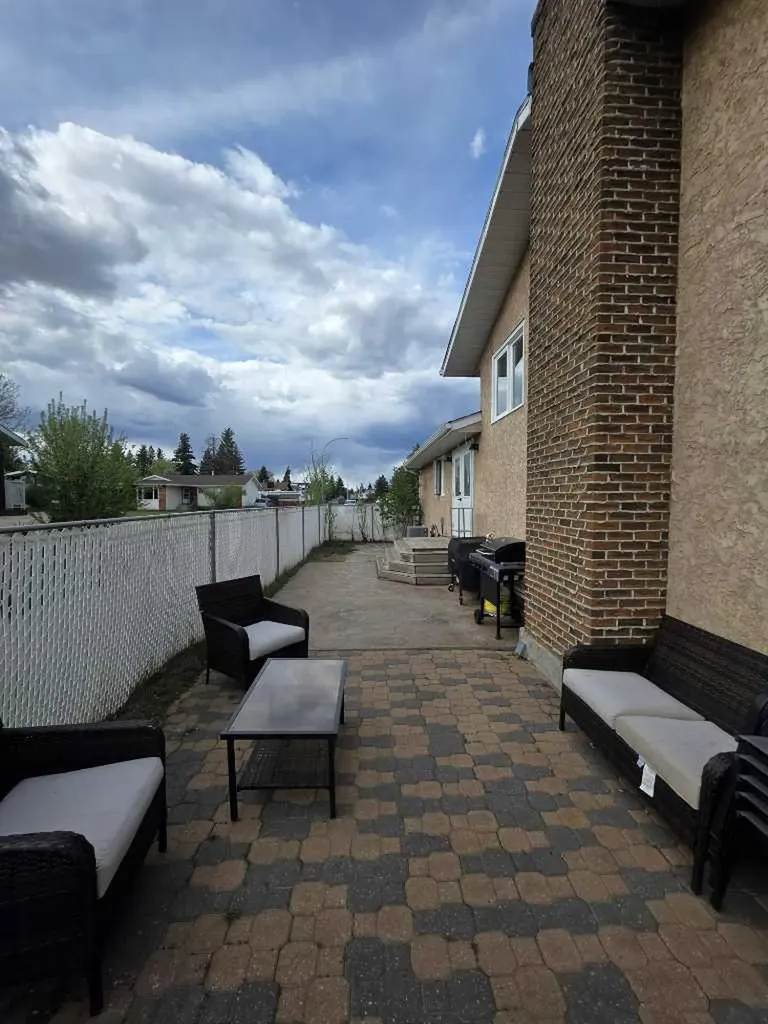 1601 3 Avenue Wainwright AB T9W 1J3