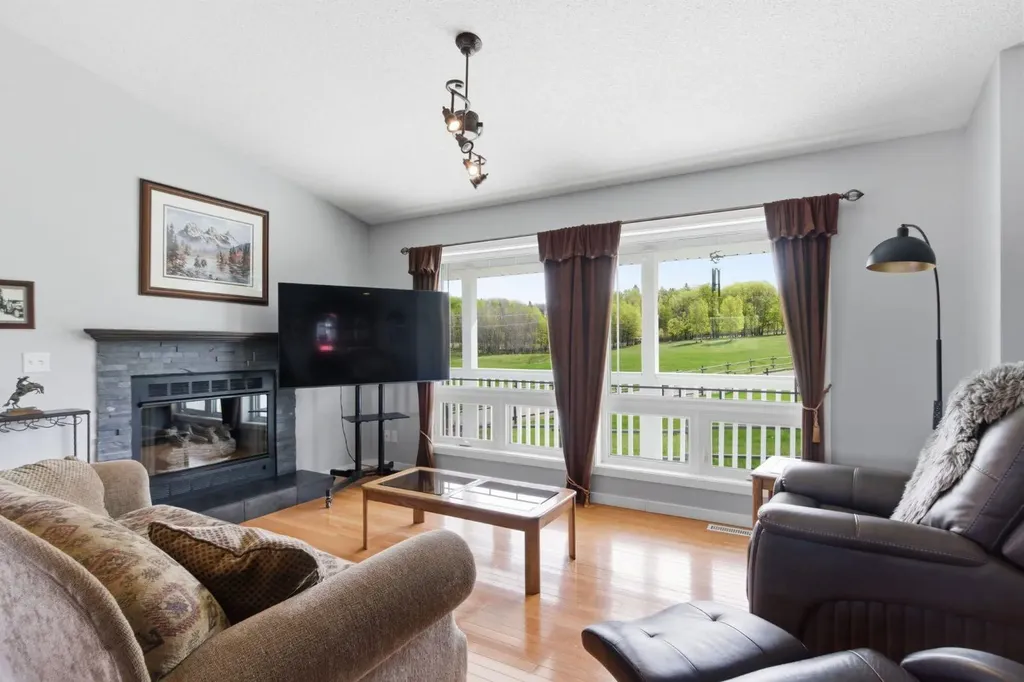 29302 Range Road 51 Rural Mountain View County AB T0M 2E0