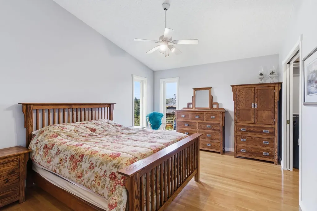 29302 Range Road 51 Rural Mountain View County AB T0M 2E0