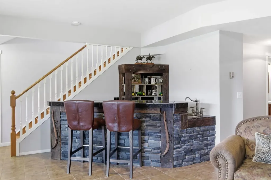 29302 Range Road 51 Rural Mountain View County AB T0M 2E0