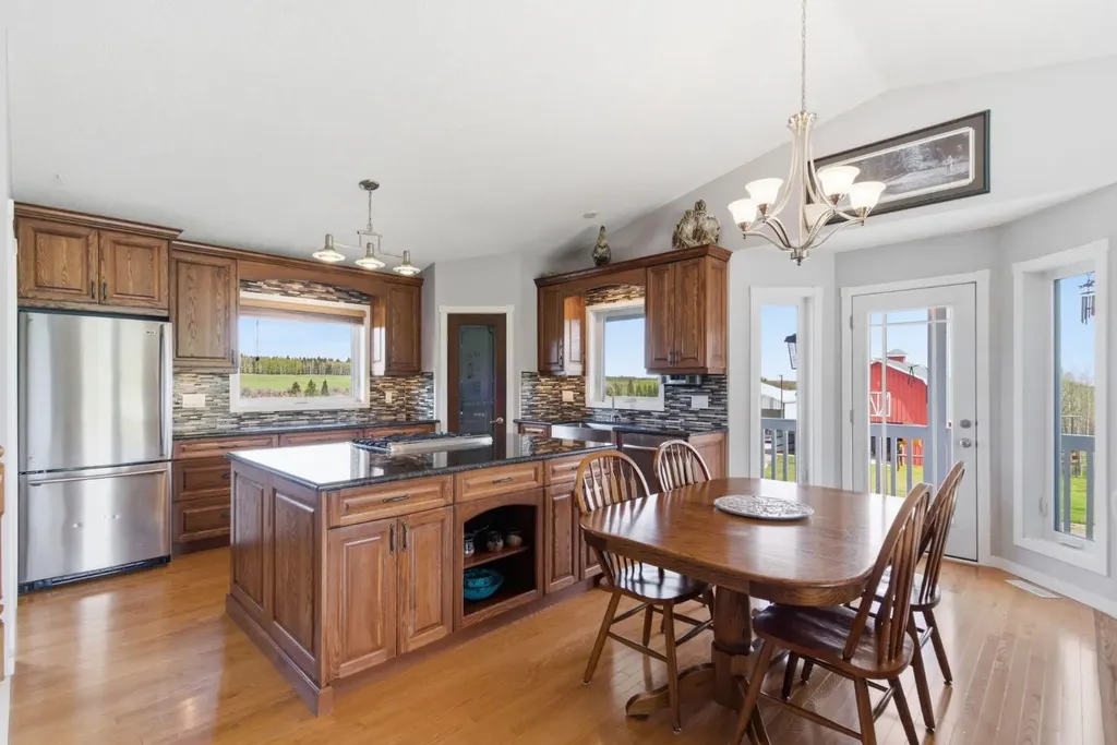 29302 Range Road 51 Rural Mountain View County AB T0M 2E0
