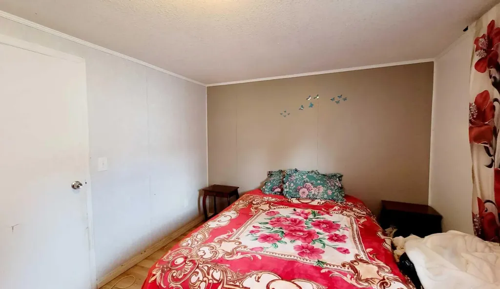 74 North Star Drive Sylvan Lake AB T4S 1J4