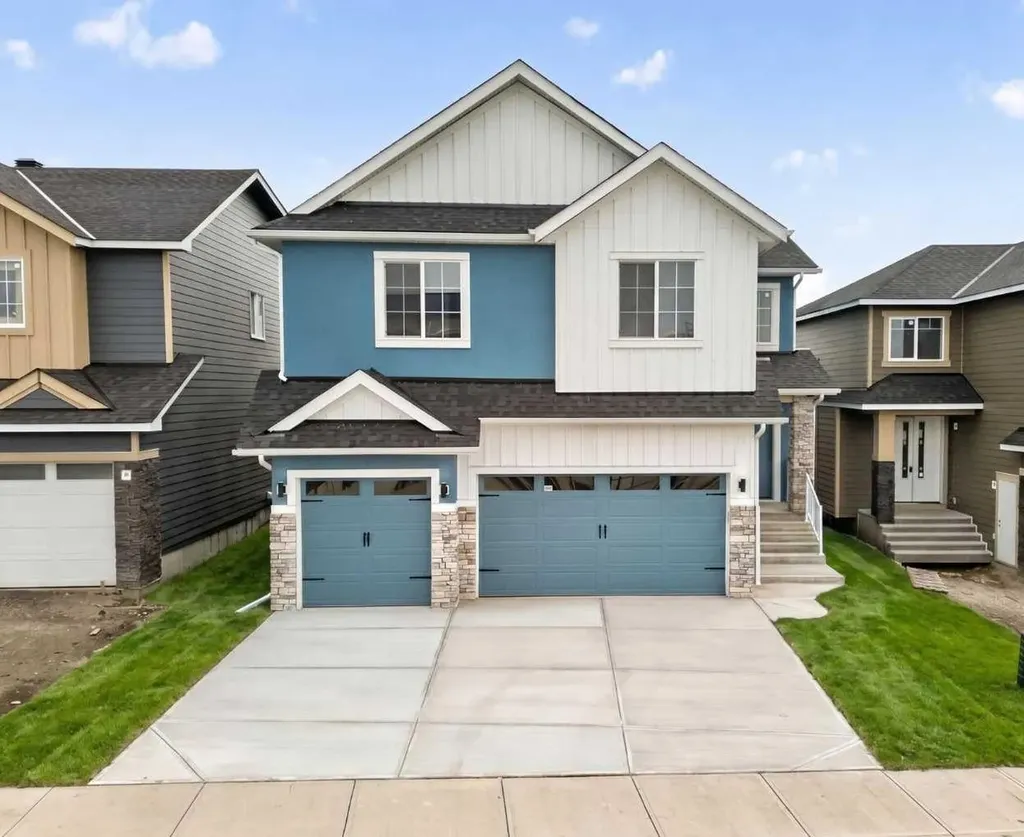 8 Ranchers Meadows Okotoks AB T1S 0P5