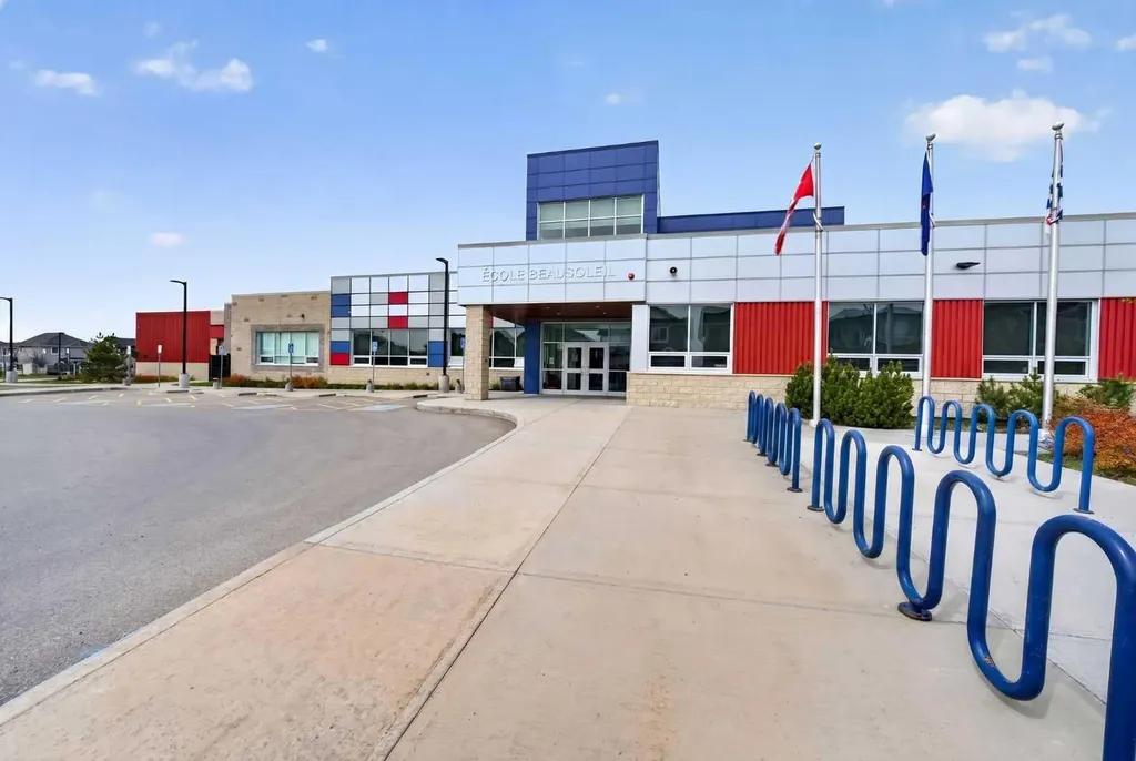 8 Ranchers Meadows Okotoks AB T1S 0P5