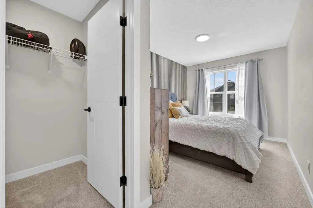 19 Legacy Reach View SE Calgary AB T2X 4T6