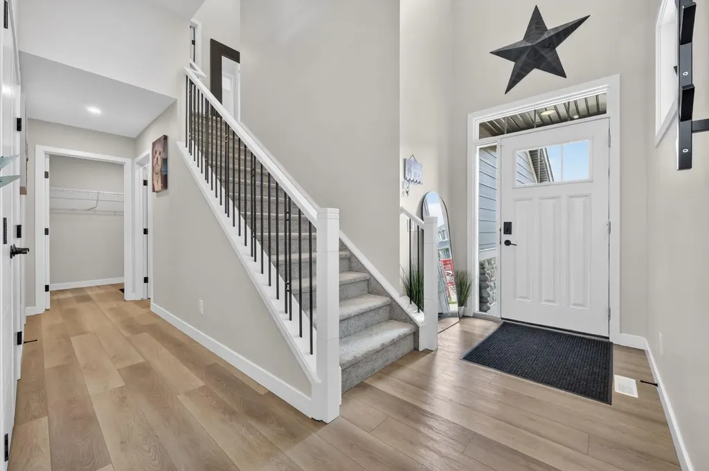 19 Legacy Reach View SE Calgary AB T2X 4T6