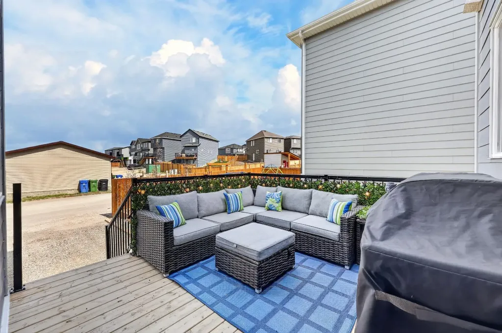19 Legacy Reach View SE Calgary AB T2X 4T6
