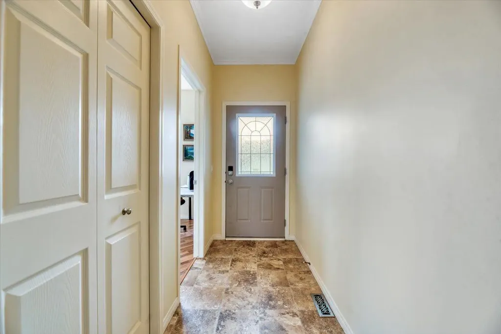 141 Ridgestone Lane Diamond Valley AB T0L0H0
