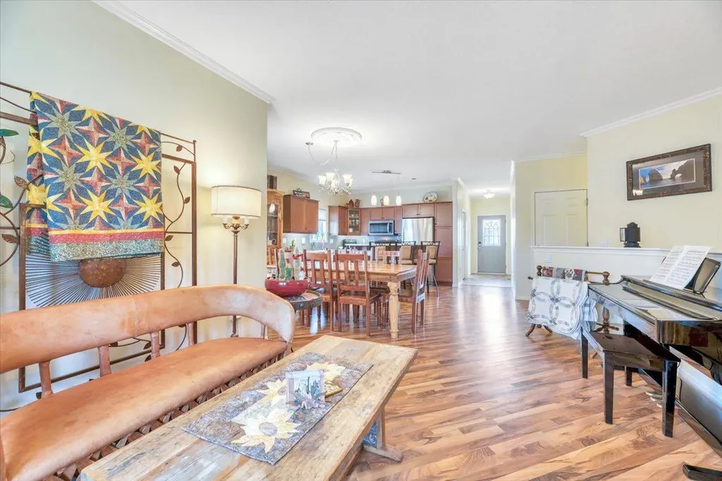141 Ridgestone Lane Diamond Valley AB T0L0H0
