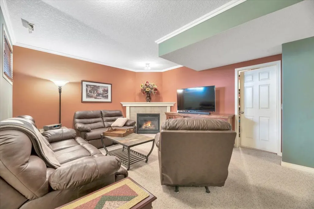 141 Ridgestone Lane Diamond Valley AB T0L0H0