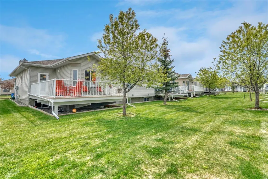 141 Ridgestone Lane Diamond Valley AB T0L0H0