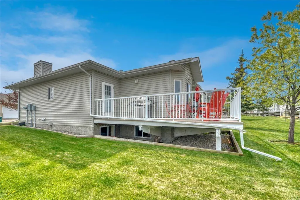 141 Ridgestone Lane Diamond Valley AB T0L0H0