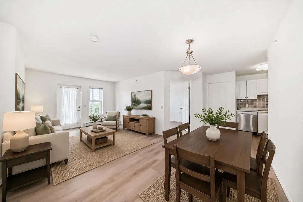 5000 Somervale Court SW Calgary AB T2Y 4M1
