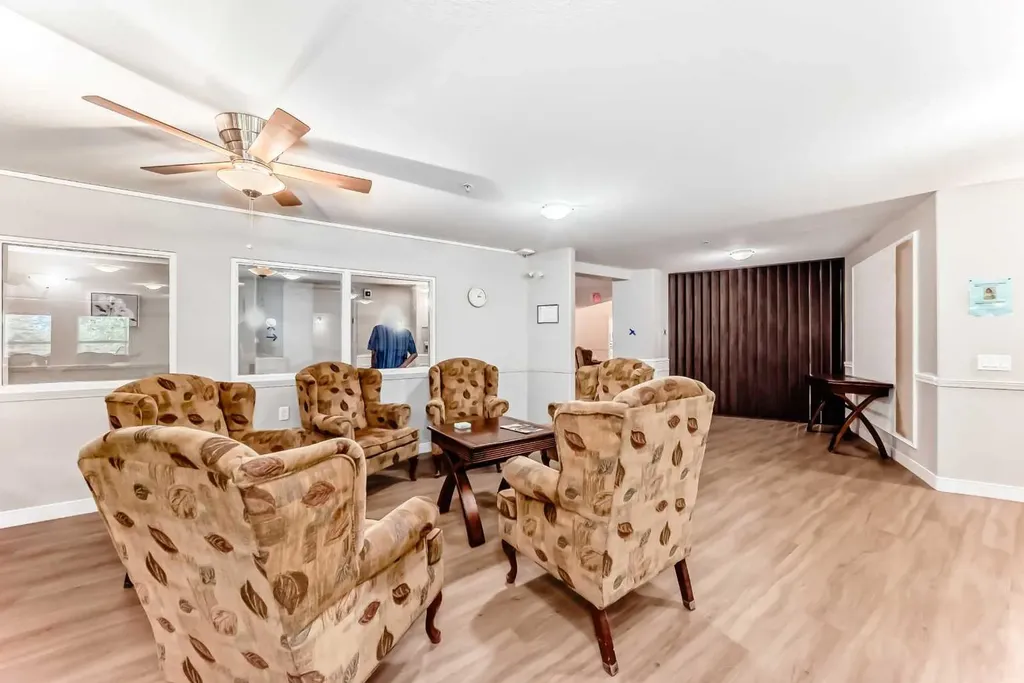 5000 Somervale Court SW Calgary AB T2Y 4M1