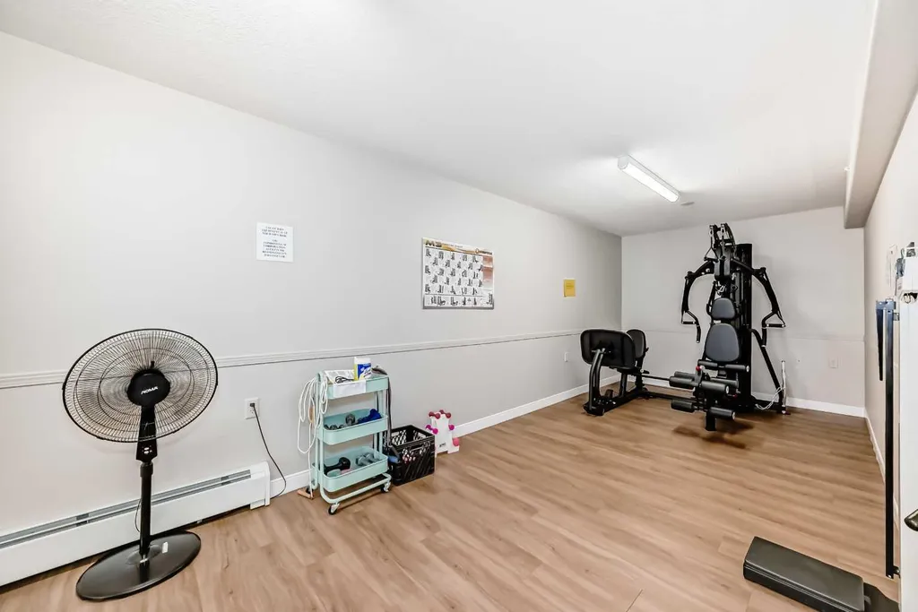 5000 Somervale Court SW Calgary AB T2Y 4M1